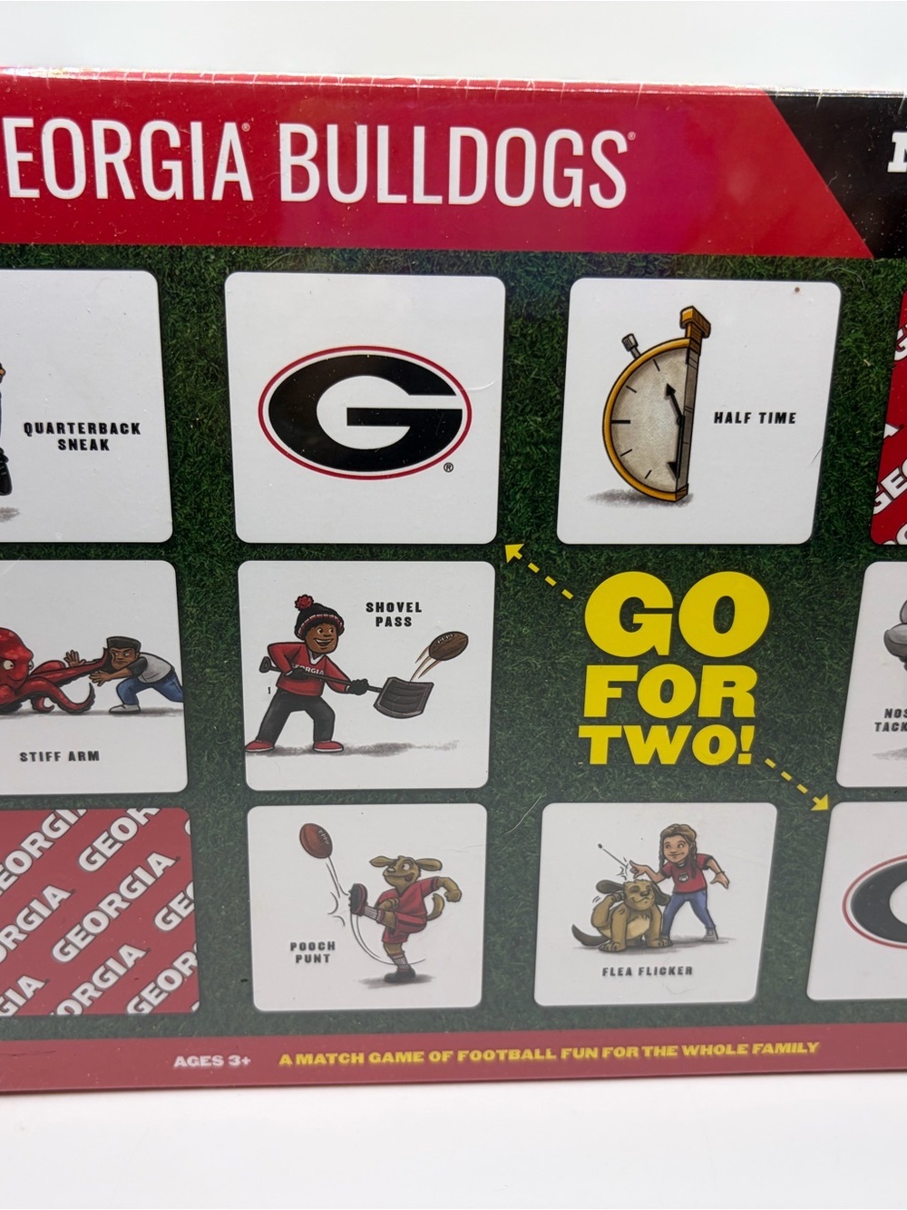 Go For Two! Family Home Game - Red Matching Game - Picture 2 of 2
